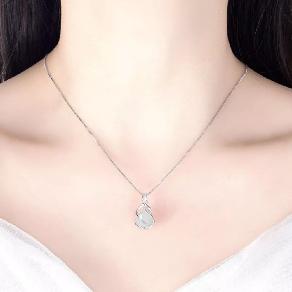 New Sterling Silver 925 Pendant Necklace